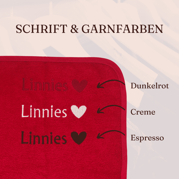Übersicht der verfügbaren Garnfarben (Dunkelrot, Creme / Weiß / Espresso) für die Bestickung des roten Geburtshandtuchs mit Namen und Herz
